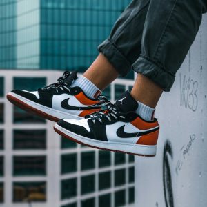 Air Jordan 4 Retro